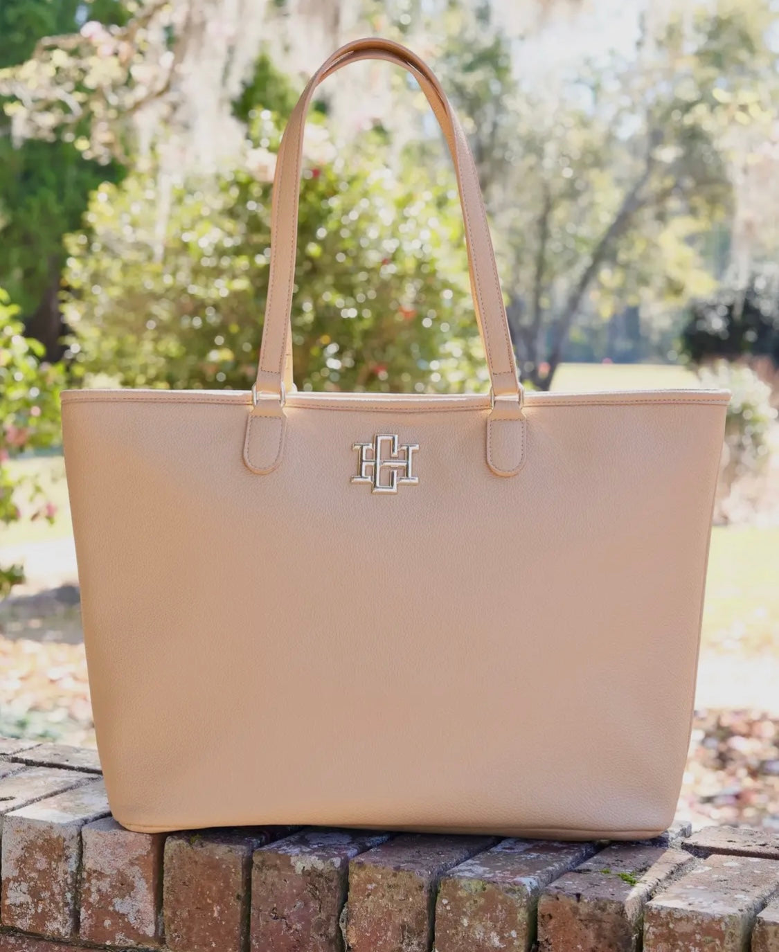 James Tote