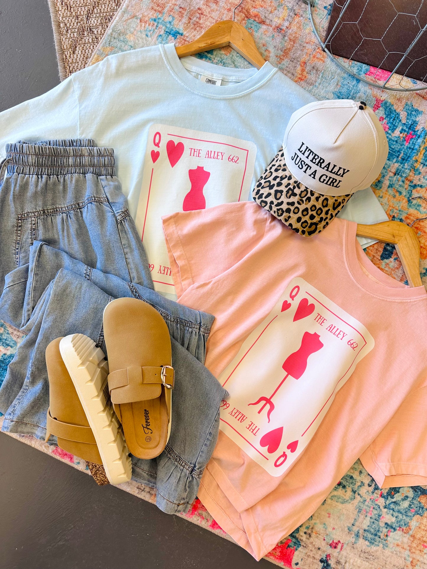 Queen of Hearts Alley Tee