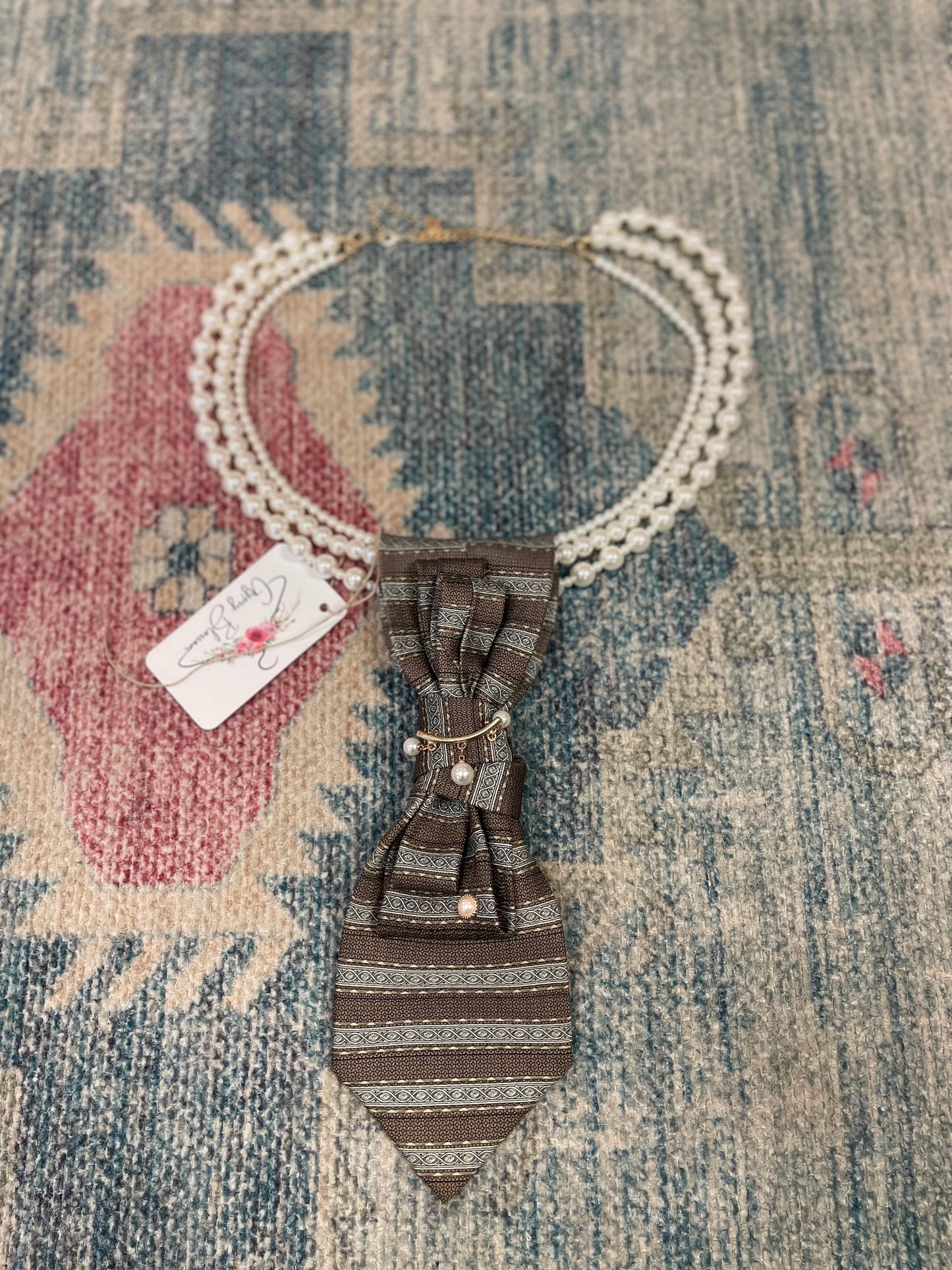 Pearl Vintage Tie Necklace