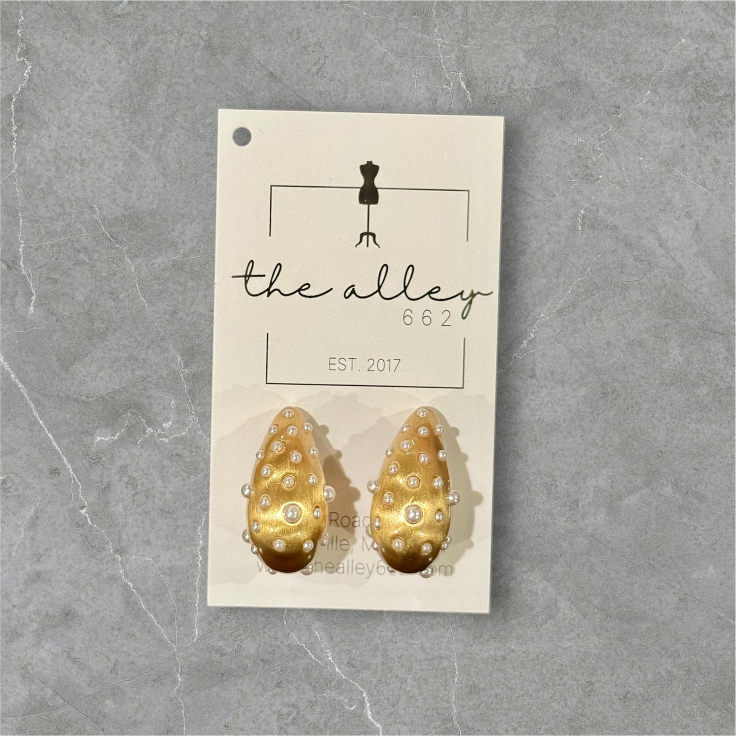 Pearl Bubble Drop Earring