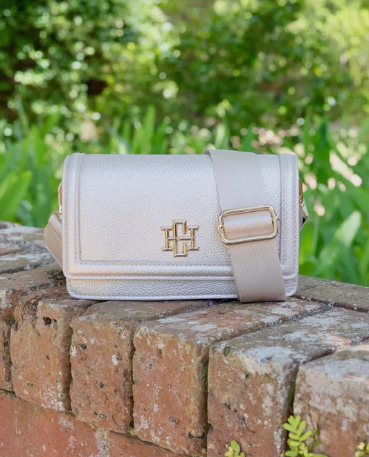 Maverick Crossbody w/ Pocket
