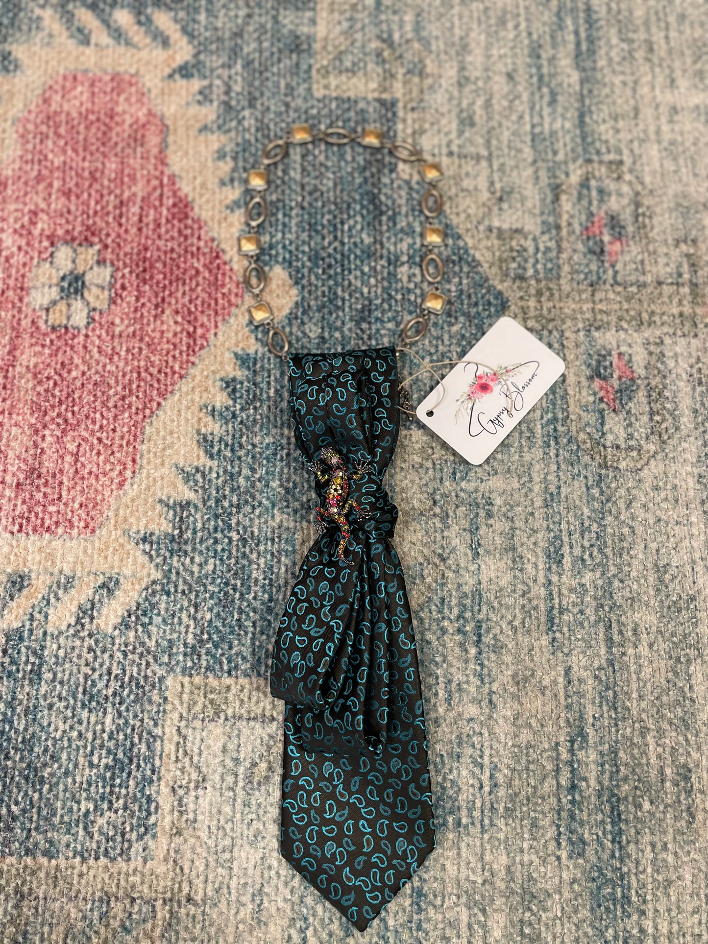 Lizard Vintage Tie Necklace