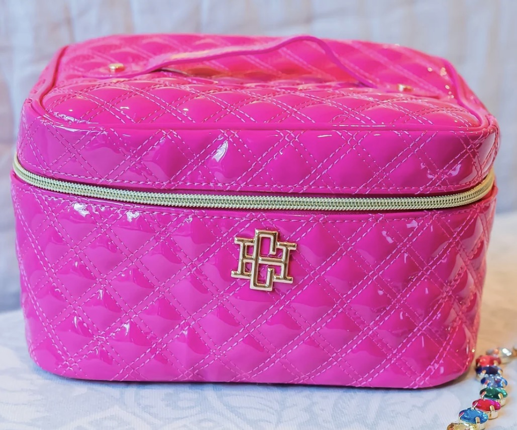 Hampton Train Case