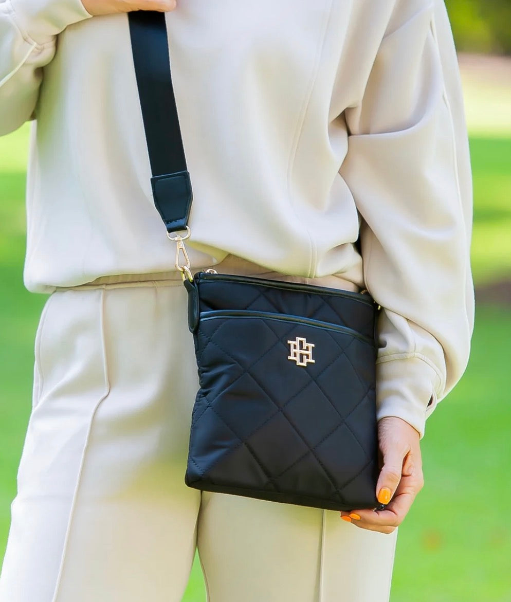 Briggs Crossbody