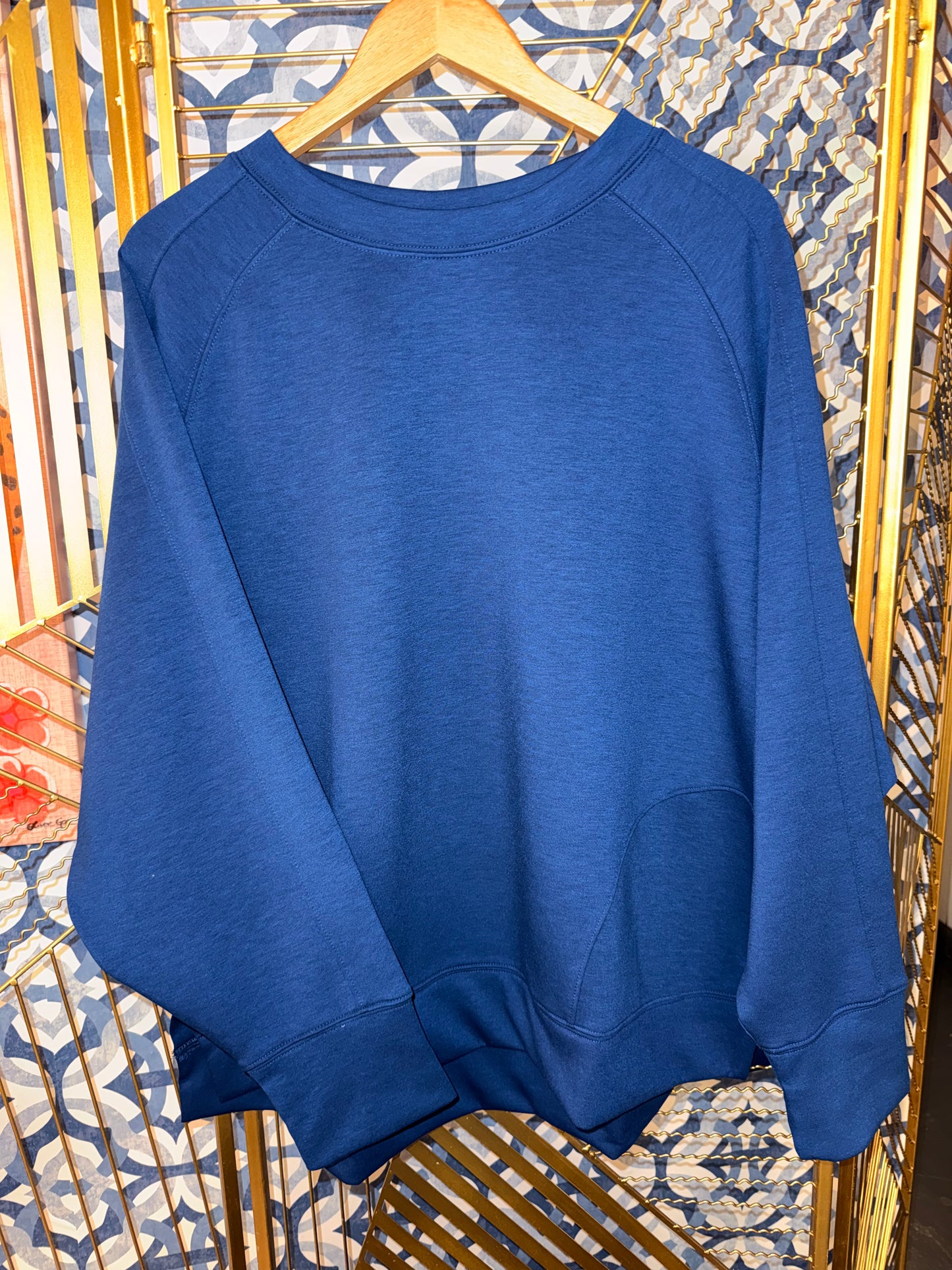 Curvy Scuba Pullover