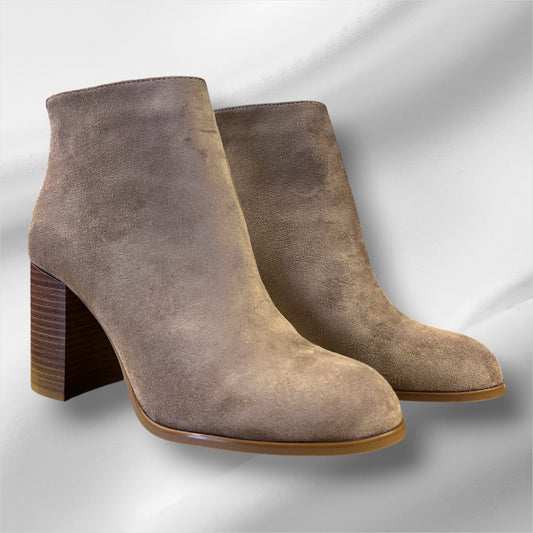 The Cozy Autumn Boot