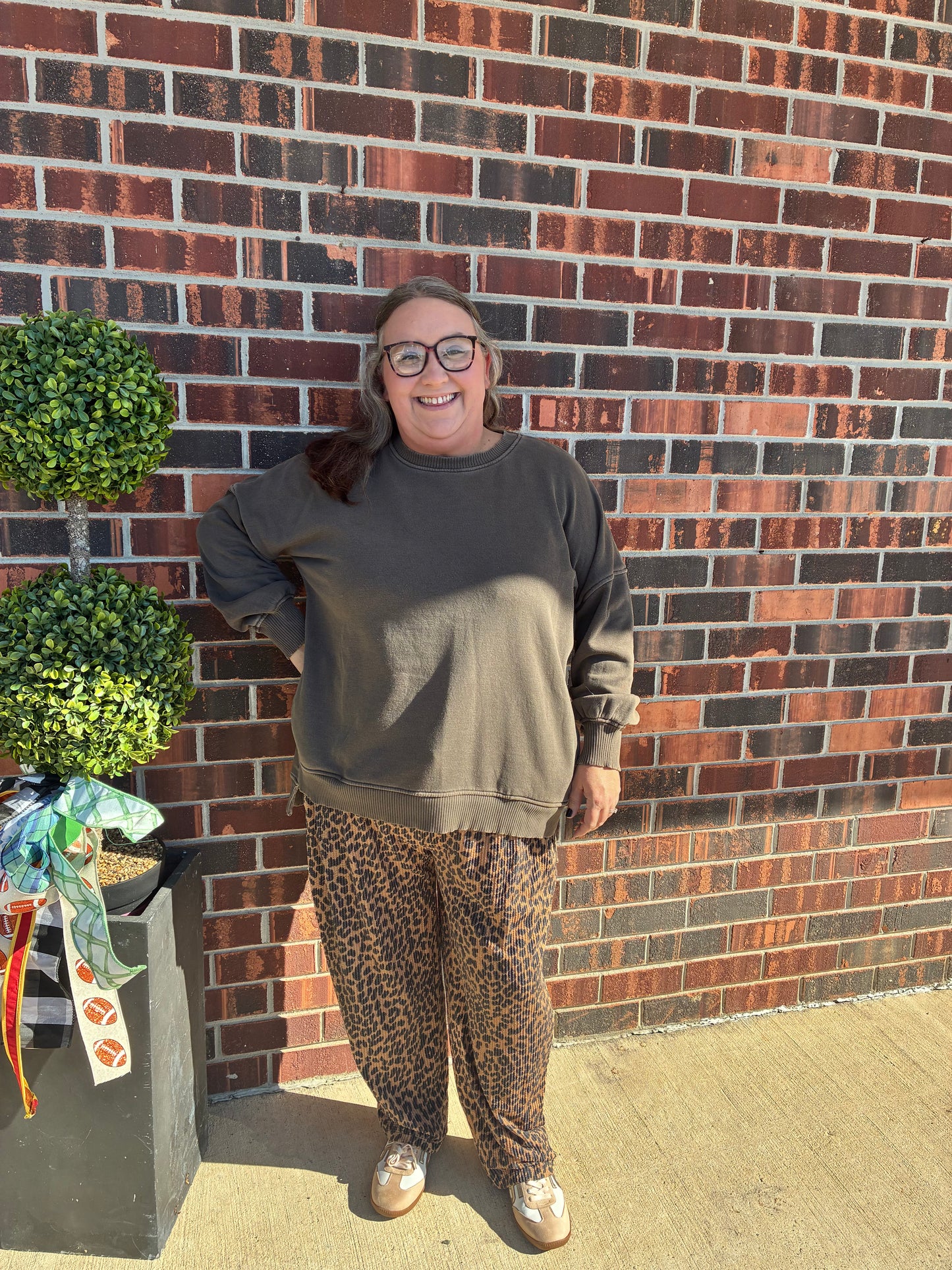 Curvy Amelia Sweatshirt