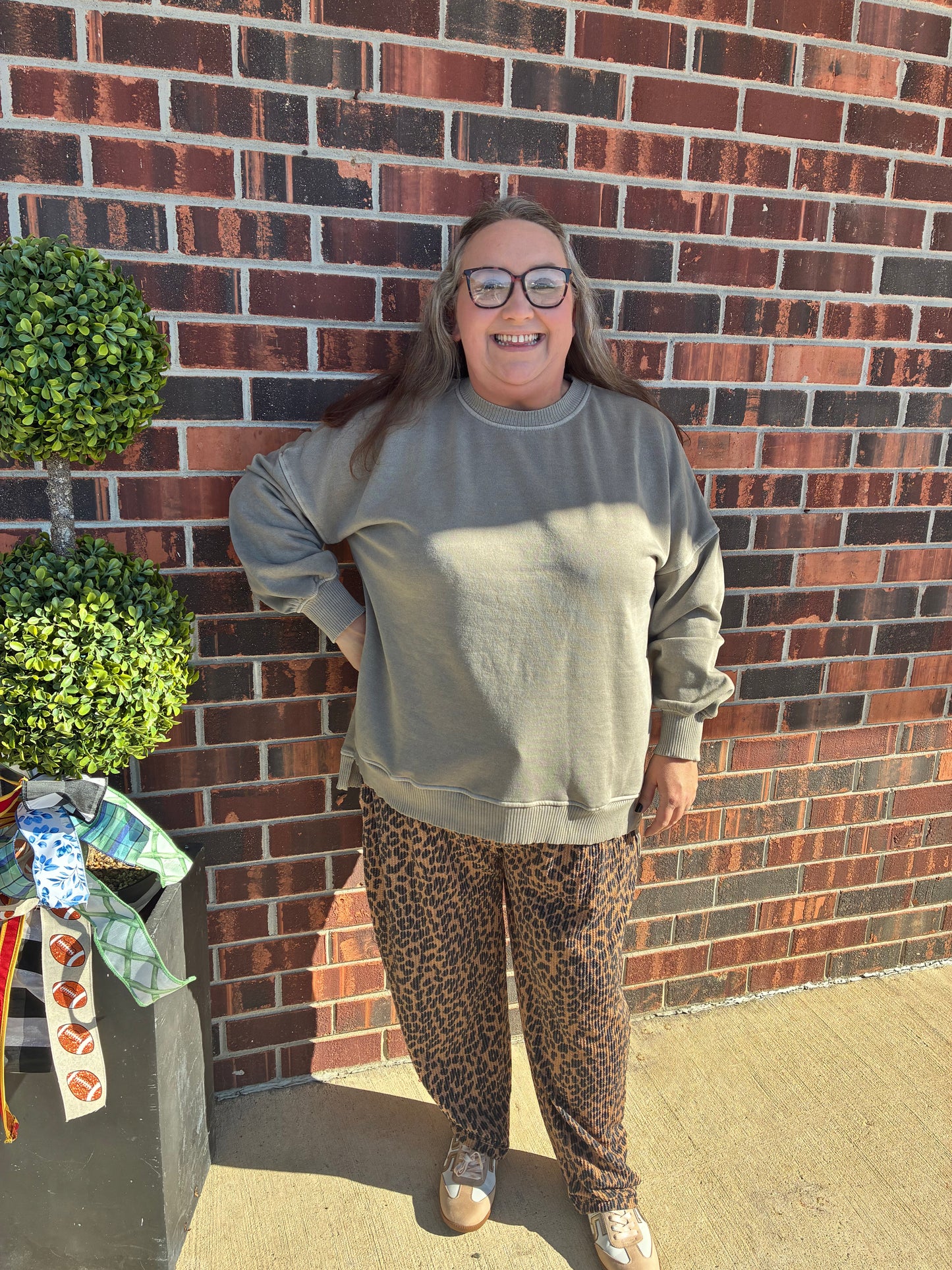Curvy Amelia Sweatshirt