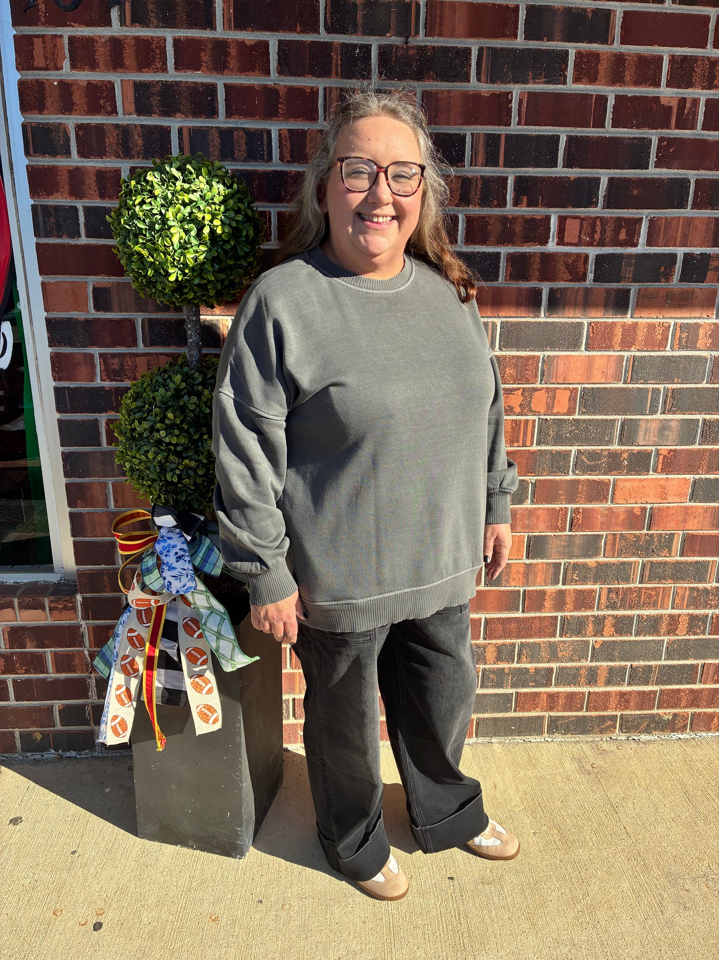 Curvy Amelia Sweatshirt