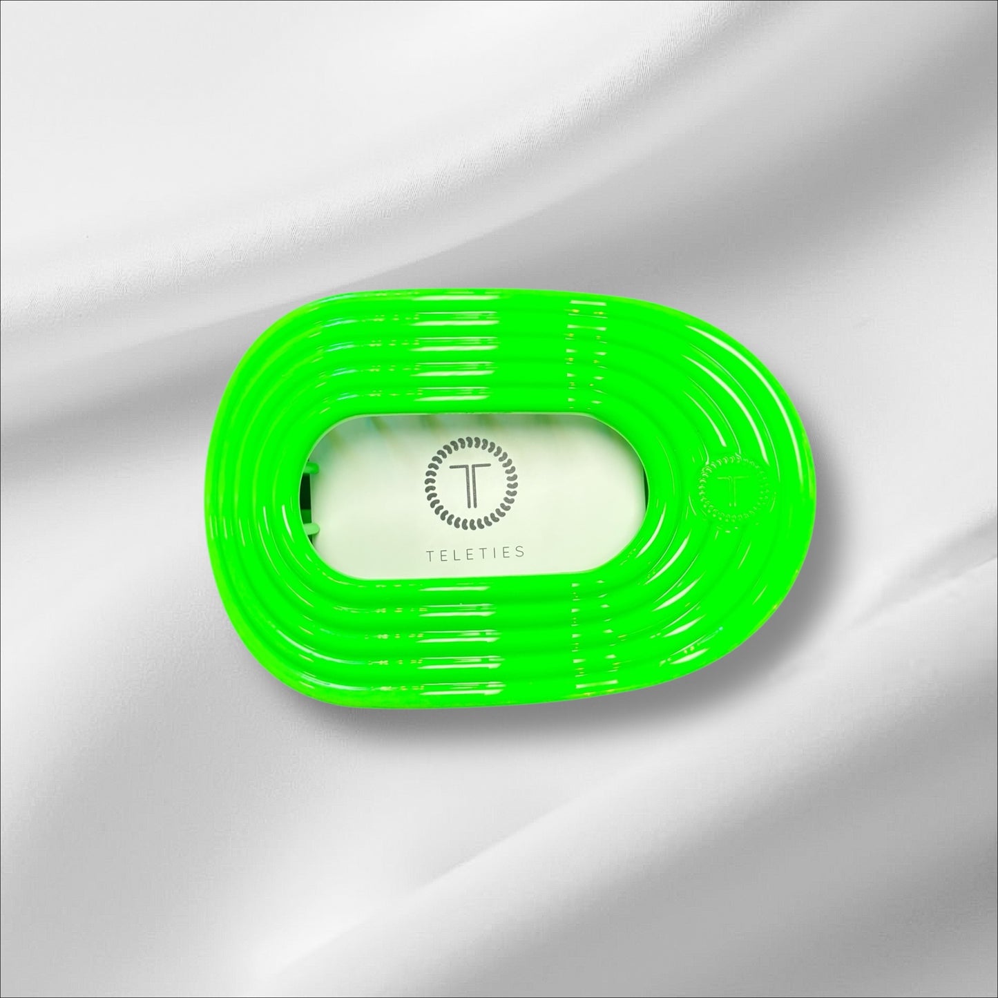 Classic Medium Teleties Flat Round Hair Clip
